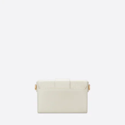 30 MONTAIGNE BOX BAG Latte Box Calfskin