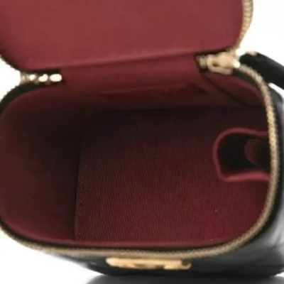 CHANEL Calfskin Quilted Mini Perfect Fit Vanity Case With Chain Black