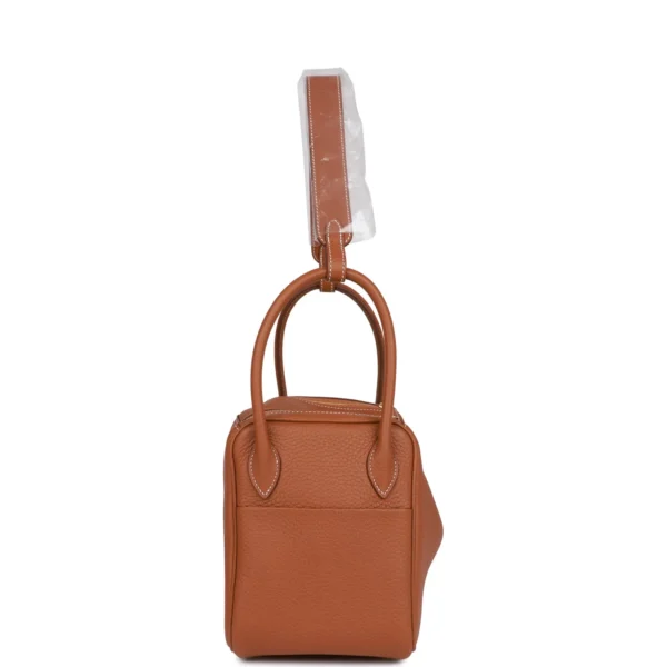 0b1479cda24b17a7bd786380e30ea1f5 Hermès Lindy 26 Gold Clemence Gold Hardware