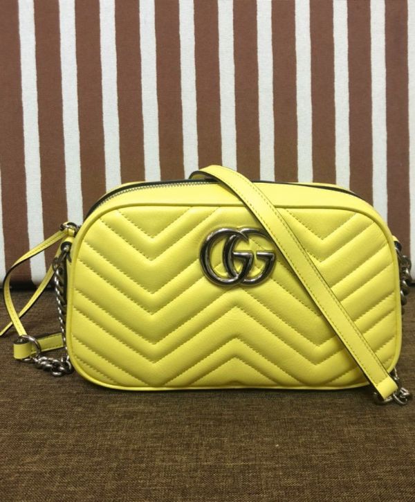 古驰 GG Marmont 人字纹 Design 标识标志性 Lemon 绗缝链条银色/黄色皮革小号女士单肩包