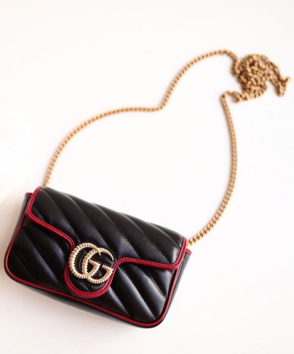 0e971f46756d80bacdcc956559ea963b Gucci GG Marmont Super Diagonal Stripes Ttwisted Torchon Brass GG Buckle Red Leather Trimming Black Cowhide Leather Chain Bag