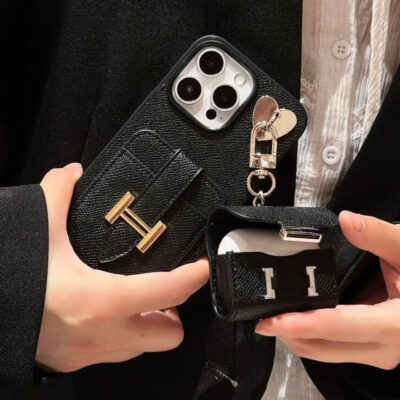 H iPhone Case +AirPods Case