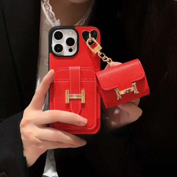 H iPhone Case +AirPods Case