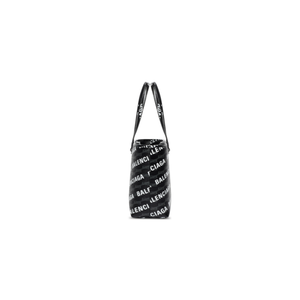 WOMEN'S SIGNATURE MEDIUM EAST-WEST SHOPPER BAG BB MONOGRAM COATED CANVAS AND ALLOVER LOGO IN BLACK