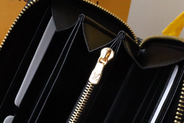 13349352758370010_52ed539c-2239-4402-b791-7fcdf8ee5dbe ZIPPY WALLET 19 BLACK EMBOSSED LAMBSKIN