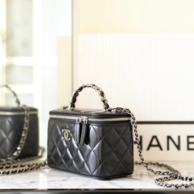 13350828586235614_4eaa1f26-2f16-4c45-9e15-e6fc1af9aa6c CC VANITY CASE 17 BLACK LAMBSKIN SILVER HARDWARE