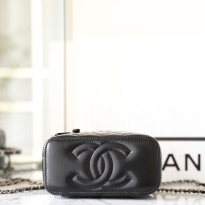 13350828590670503_1456de89-a365-4ae3-abb4-2c186ea0386f CC VANITY CASE 17 BLACK LAMBSKIN SILVER HARDWARE