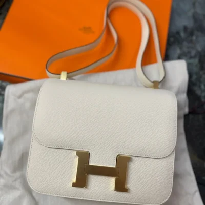 Hermès Constance 1-24 Nata Epsom Gold Hardware