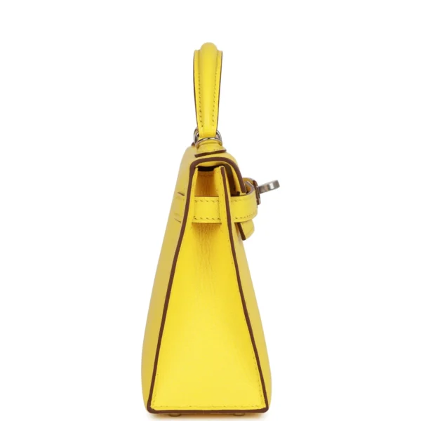 حقيبة هيرميس Kelly Sellier 20 Jaune Citron Chèvre مع إكسسوارات معدنية من البلاديوم