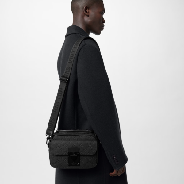 Louis Vuitton S Lock Messenger M58489