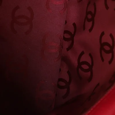 Vintage Timeless Convertible Tote Caviar Medium