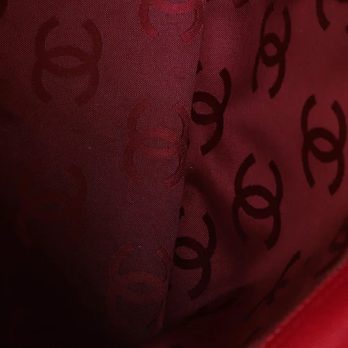 Vintage Timeless Convertible Tote Caviar Medium
