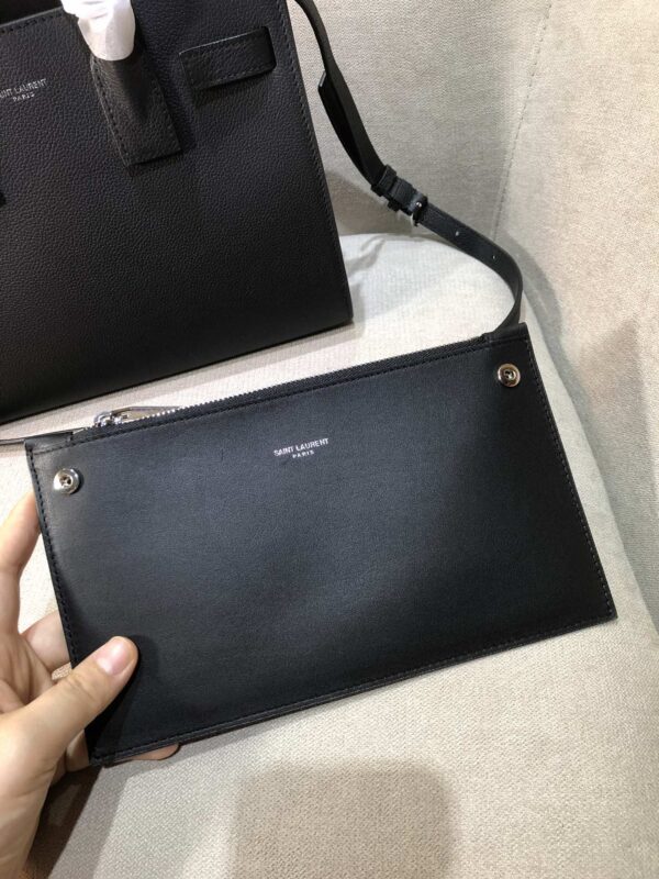 SAC DE 26 HANDBAG BLACK CALFSKIN