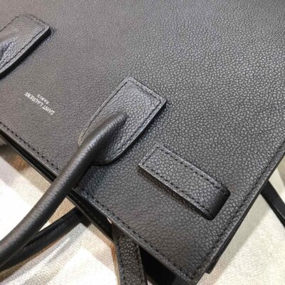 SAC DE 26 HANDBAG BLACK CALFSKIN