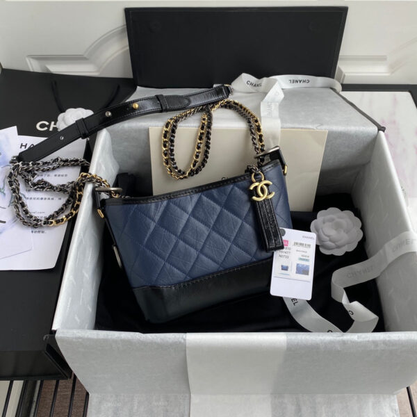 20200913_i1599929819_8570_6_jpg_14bfdfc5-7f33-4a78-8372-39e81b3a91c9 CC GABRIELLE MINI 20 HOBO BAG IN MIDNIGHT BLUE MIX BLACK CALFSKIN