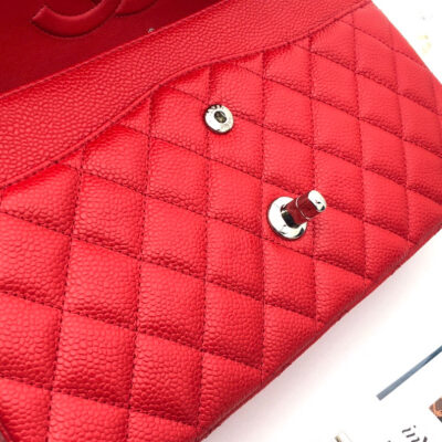 FLAP BAG MEDIUM 25CM RED CAVIAR SILVER HARDWARE