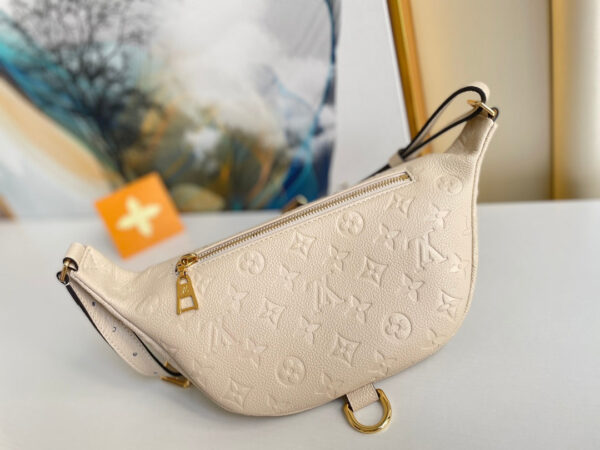 20210621_i1624274545_5828_2_jpg LV BUMBAG WAIST BAG 37 IN CREAM GRAINED CALFSKIN