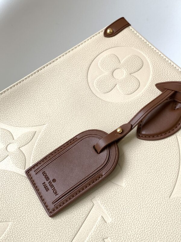 20210927_i1632721611_6459_3_jpg_a27d9936-25ce-49d9-92b1-cc3106bbda44 ONTHEGO GM 41 CREAM CHOCOLATE