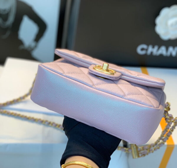 20211010_i1633840541_8619_4_jpg_c0b31836-5eb4-4e92-a6fc-0156a44b5959 CHANEL 25S CLASSIC FLAP 19 CM IN MAUVE PINK CAVIAR LEATHER WITH GOLD HARDWARE