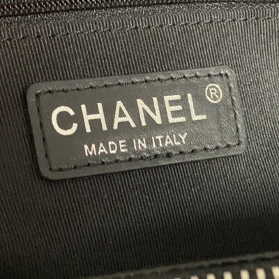 CHANEL 25S MEDALLION TOTE 33 CM IN BLACK CAVIAR WITH SILVER HARDWARE