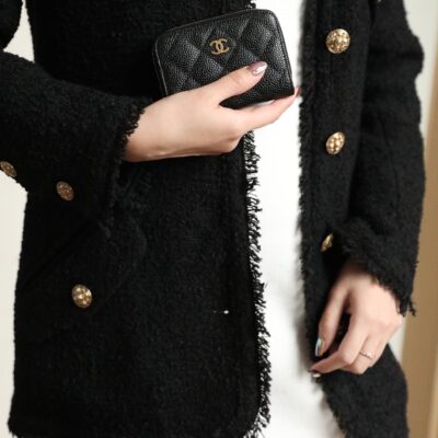 CC ZIPPED COIN BASIC PURSE 11 BLACK CAVIAR CALFSKIN GOLD ICON