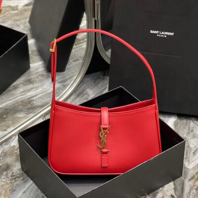 20220401_i1648808504_3082_0_jpg_4679ead7-2753-4ef1-bf0a-dd52e1f0c55b LE 5 A 7 23 RED LAMBSKIN GOLD HARDWARE