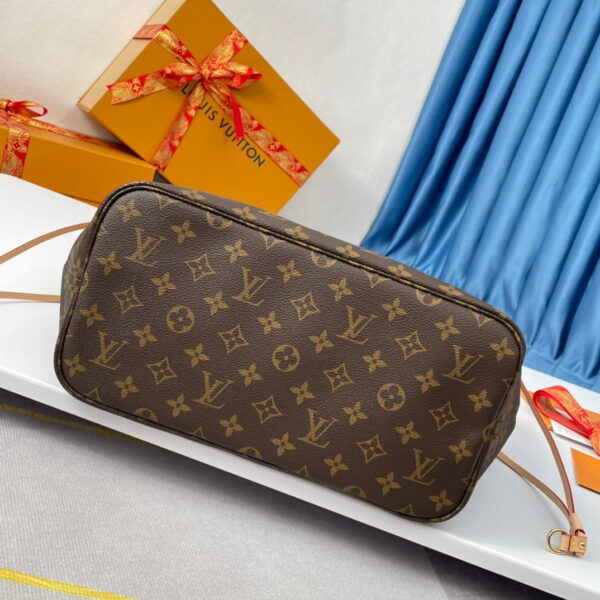 20220515_i1652550428_8450_3_jpg_e5f2396e-028e-4df4-b8a9-5033f7a54346 NEVERFULL MM 32 BROWN BEIGE PINK MONOGRAM CANVAS