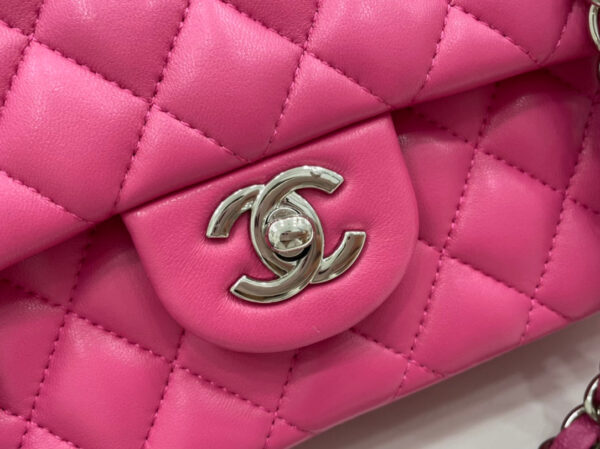 CC 25 CLASSIC SMALL DOUBLE FLAP BAG IN BRIGHT PINK CALFSKIN WITH STRAP