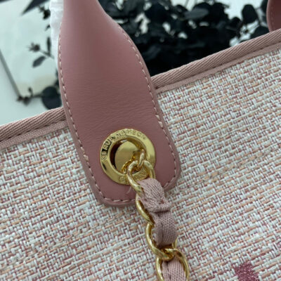 20220623_i1655999877_7291_2_jpg CC DEAUVILLE LARGE 38 TOTE BAG IN LIGHT PINK CANVAS GOLD HARDWARE