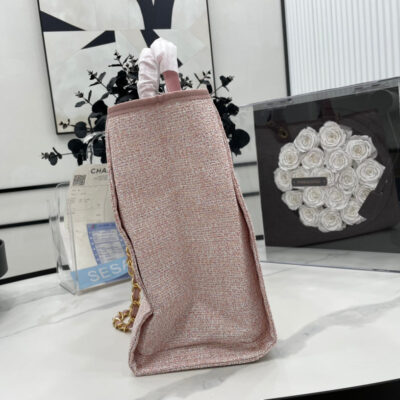 20220623_i1655999877_7872_5_jpg CC DEAUVILLE LARGE 38 TOTE BAG IN LIGHT PINK CANVAS GOLD HARDWARE