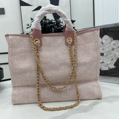 20220623_i1655999877_8436_4_jpg CC DEAUVILLE LARGE 38 TOTE BAG IN LIGHT PINK CANVAS GOLD HARDWARE