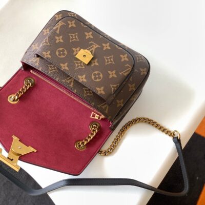 PASSY 22 BROWN MONOGRAM CANVAS