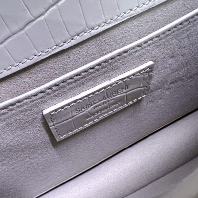 20220728_i1658984365_2728_6_jpg SUNSET MEDIUM 22 IN WHITE CROCODILE PATTERN CALFSKIN SILVER HARDWARE