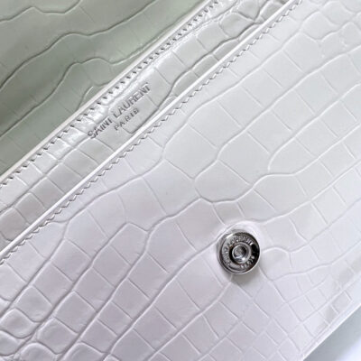 20220728_i1658984365_8353_4_jpg SUNSET MEDIUM 22 IN WHITE CROCODILE PATTERN CALFSKIN SILVER HARDWARE