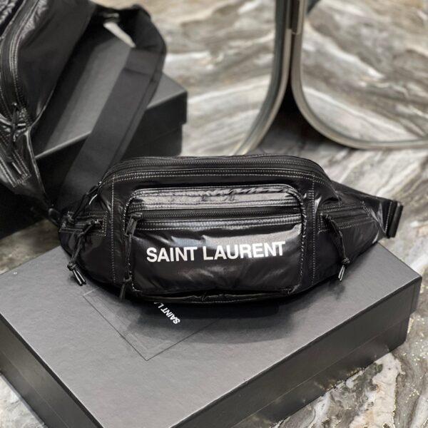 20221007_i1665131258_5546_0_jpg CROSSBODY BAG 24 IN BLACK POLISHED NYLON