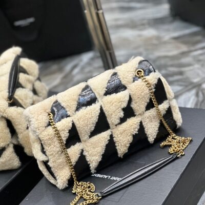 20221123_i1669198982_1306_5_jpg JAMIE BAG 25 IN BLACK CALFSKIN MIX BEIGE SHEARLING GOLD HARDWARE