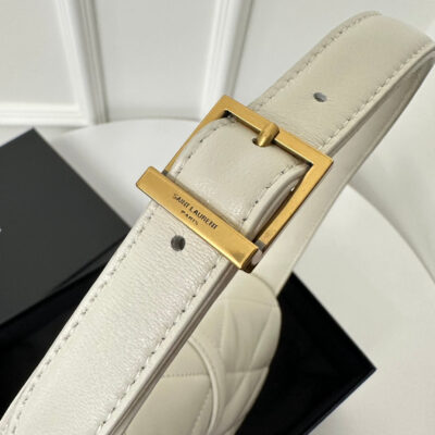 20221205_i1670228260_207_3_jpg_0f37f9d8-1edd-4766-b53b-e7903e399dc4 LE 5 À 7 HANDBAG 24 IN WHITE LAMBSKIN