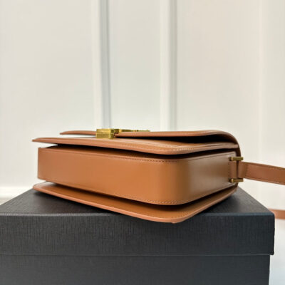 20230103_i1672718442_1155_7_jpg_703d39e2-80ae-4933-bf80-016805734586 SOLFERINO 23 SATCHEL IN BOX CINNAMON BROWN CALFSKIN