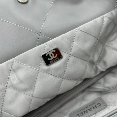 CC LARGE 42 HANDBAG IN GREY CALFSKIN SILVER HARDWARE