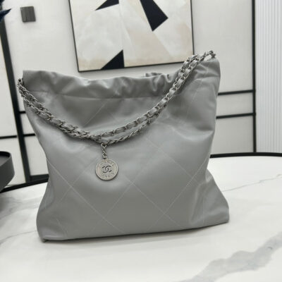 CC LARGE 42 HANDBAG IN GREY CALFSKIN SILVER HARDWARE