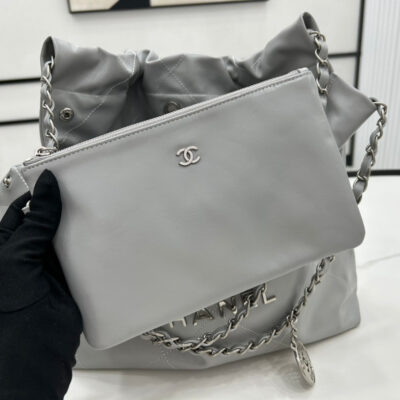 20230318_i1679087500_9252_4_jpg CC MEDIUM 37 HANDBAG IN GREY CALFSKIN SILVER HARDWARE