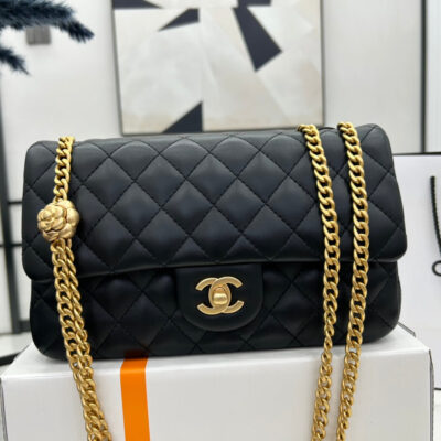20230408_i1680924542_8347_1_jpg CC SMALL 23 FLAP BAG IN BLACK CALFSKIN GOLD HARDWARE