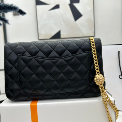 20230408_i1680924542_9522_2_jpg CC SMALL 23 FLAP BAG IN BLACK CALFSKIN GOLD HARDWARE
