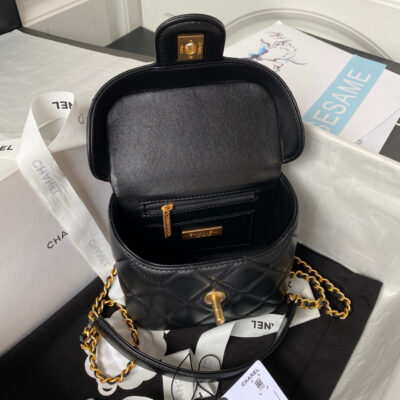 20230423_i1682188862_6238_6_jpg CC SMALL 15 VANITY CASE IN BLACK CALFSKIN GOLD HARDWARE