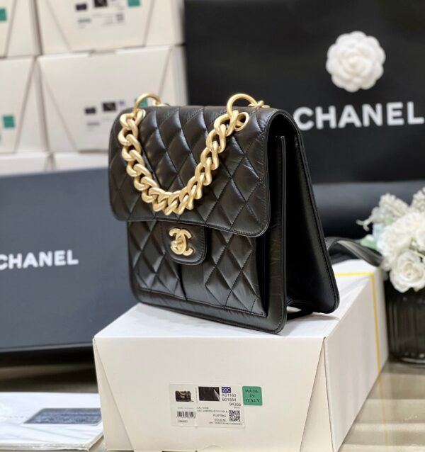 20230504_i1683166825_1964_2_jpg 25S CHANEL MEDIUM FLAP BAG 25 IN BLACK CALFSKIN GOLD HARDWARE
