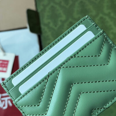 20230505_i1683276280_5893_6_jpg MARMONT QUILTED CARD CASE 10 IN LIGHT GREEN LAMBSKIN