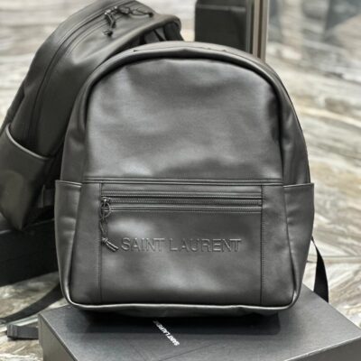 20230508_i1683552715_1747_2_jpg BACKPACK 37 IN ECHO GRAY CALFSKIN