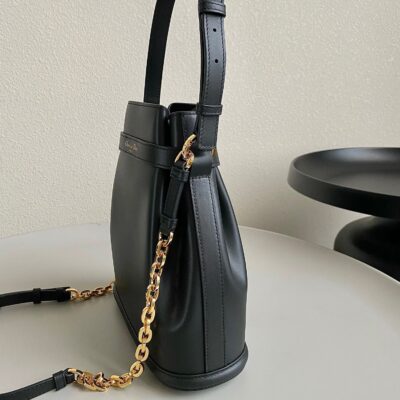 MEDIUM C'EST 24 IN BLACK CD-EMBOSSED CALFSKIN