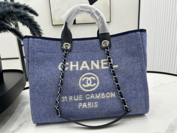 20230722_i1689969964_7594_1_jpg CC DEAUVILLE LARGE 38 TOTE BAG IN VIOLET PURPLE CANVAS WITH WHITE LOGO