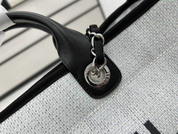 20230722_i1689970607_1136_3_jpg CC DEAUVILLE LARGE 38 TOTE BAG IN LIGHT GREY CANVAS WITH BLACK LOGO